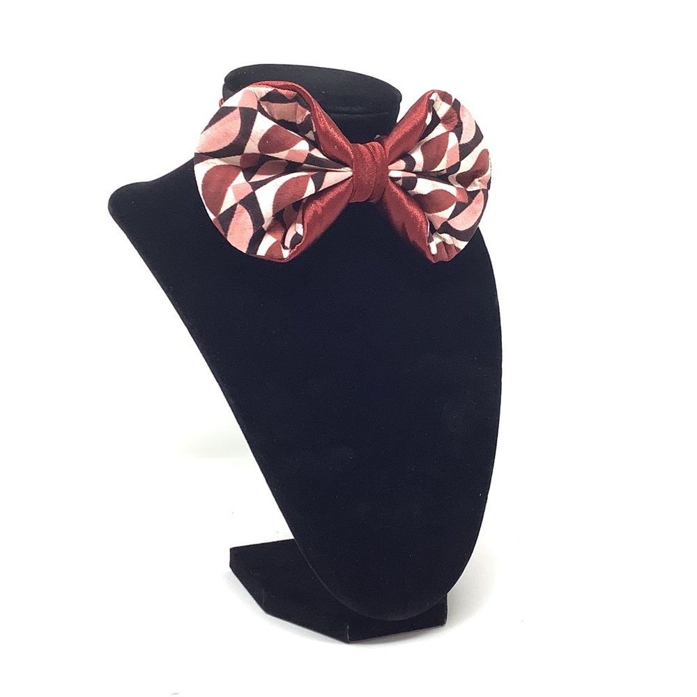 Burgundy Peachy Pink Geometric Sneak-peak Silky Solid Handcrafted Bow Tie